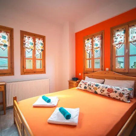 Orange House For Big Families In - Delicious * Damouchari