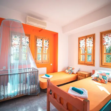 Orange House For Big Families In - Delicious *